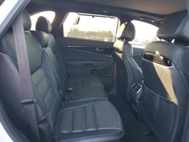 Photo 11 from auction – 2016 KIA SORENTO SX with VIN 5XYPKDA50GG174486