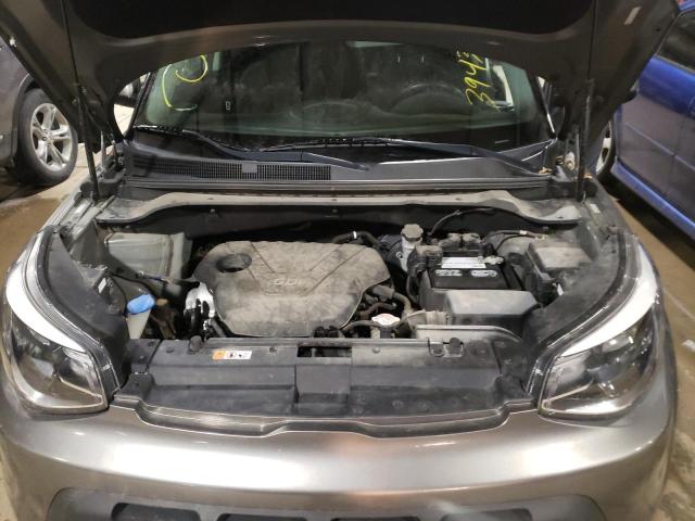Photo 11 from auction – 2016 KIA SOUL with VIN KNDJN2A2XG7270162