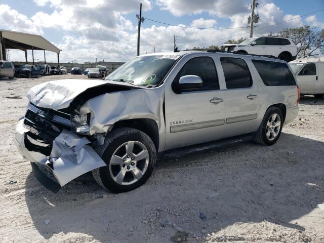 CHEVROLET SUBURBAN C 2014 with VIN 1GNSCJE07ER211401 - Photo from auction
