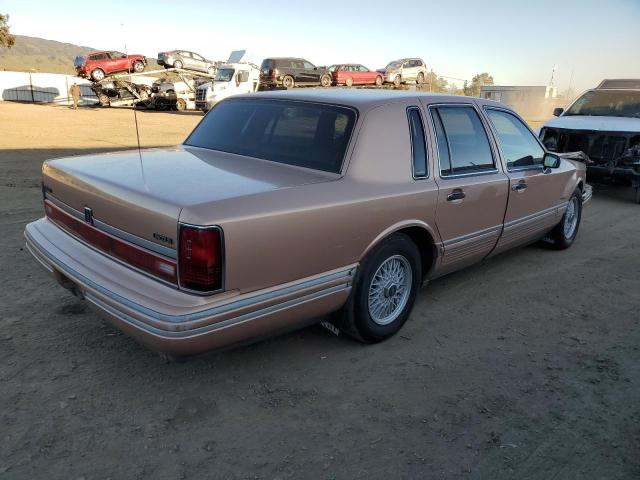 Photo 3 from auction – 1994 LINCOLN TOWN CAR E with VIN 1LNLM81W2RY667830