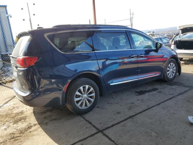 Photo 3 from auction – 2017 CHRYSLER PACIFICA T with VIN 2C4RC1BG3HR519446