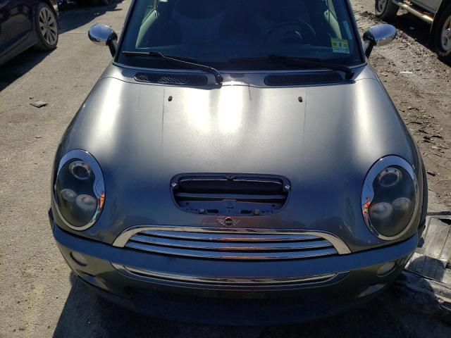 Photo 11 from auction – 2005 MINI COOPER S with VIN WMWRH33525TF84173