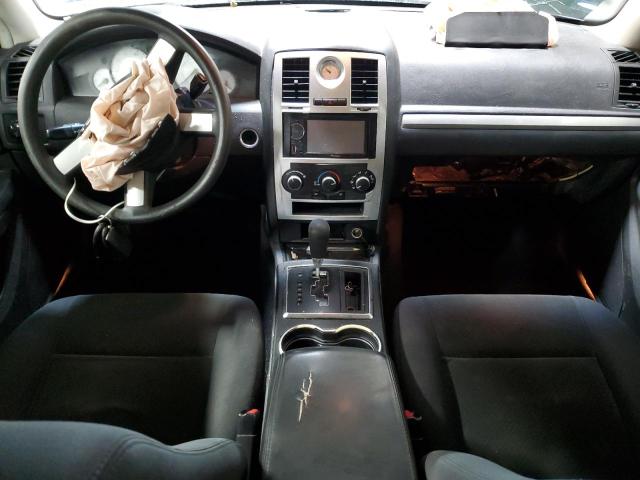 Photo 8 from auction – 2010 CHRYSLER 300 TOURIN with VIN 2C3CA4CD8AH142937