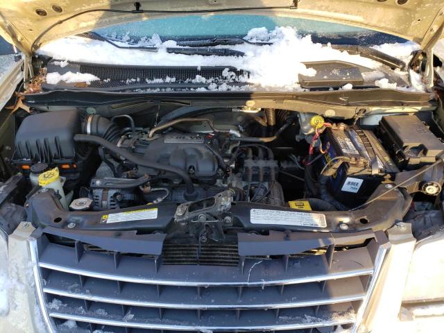 Photo 12 from auction – 2010 CHRYSLER TOWN & COU with VIN 2A4RR5D1XAR319971