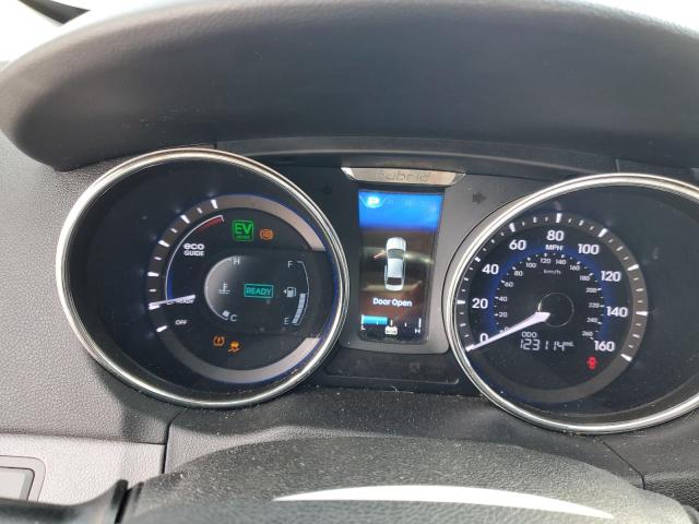 Photo 9 from auction – 2015 HYUNDAI SONATA HYB with VIN KMHEC4A46FA129686