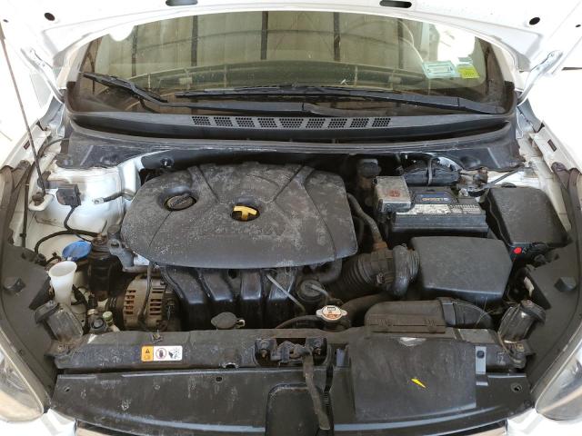 Photo 11 from auction – 2014 HYUNDAI ELANTRA SE with VIN 5NPDH4AE4EH487595