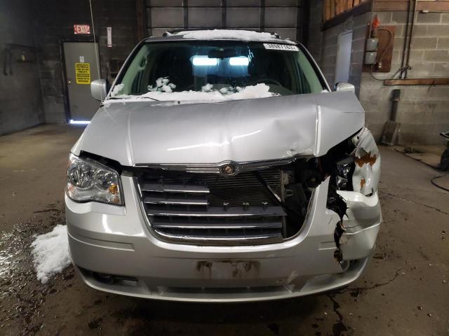 Photo 5 from auction – 2008 CHRYSLER TOWN & COU with VIN 2A8HR54P98R127935