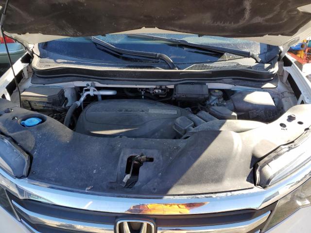 Photo 12 from auction – 2018 HONDA PILOT LX with VIN 5FNYF6H1XJB065488