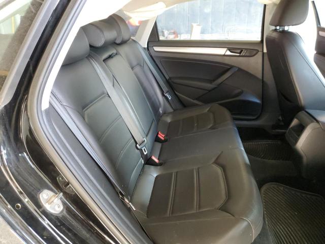 Photo 10 from auction – 2015 VOLKSWAGEN PASSAT S with VIN 1VWAT7A37FC080494