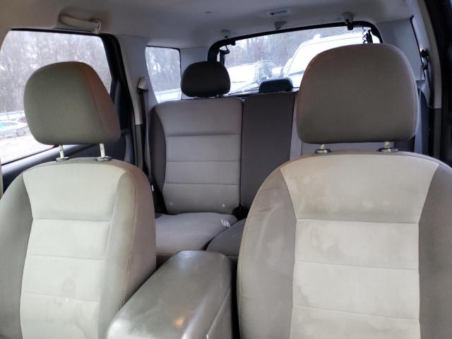 Photo 10 from auction – 2005 FORD ESCAPE with VIN 1FMYU02Z95KA95247