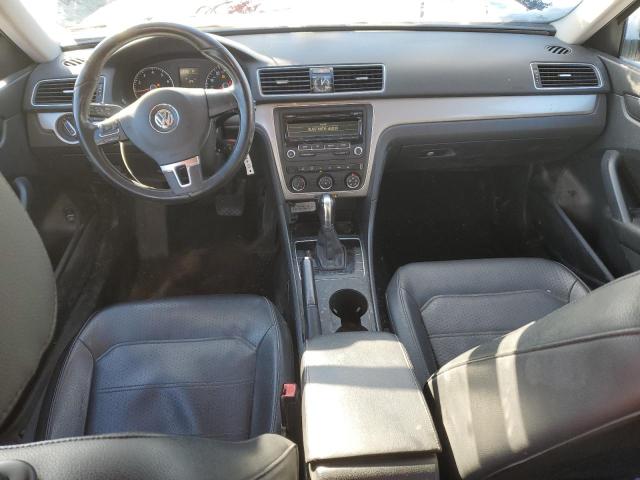 Photo 8 from auction – 2014 VOLKSWAGEN PASSAT S with VIN 1VWAT7A31EC055119