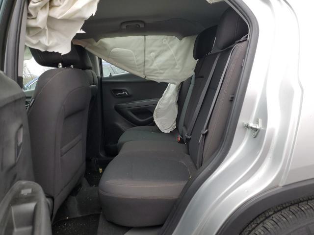 Photo 10 from auction – 2017 CHEVROLET TRAX LS with VIN KL7CJKSB1HB127597