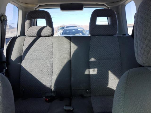 Photo 10 from auction – 2003 CHEVROLET TRACKER with VIN 2CNBE13C336952780
