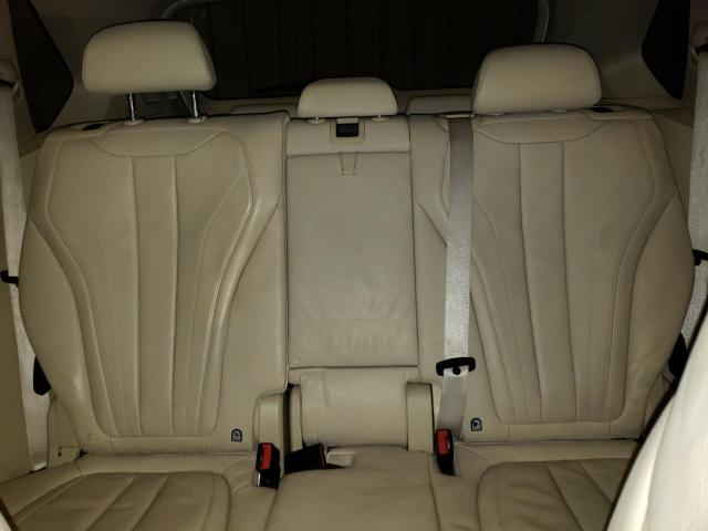 Photo 10 from auction – 2015 BMW X5 XDRIVE5 with VIN 5UXKR6C52F0J76337