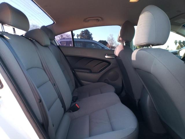 Photo 10 from auction – 2017 KIA FORTE LX with VIN 3KPFK4A77HE125653