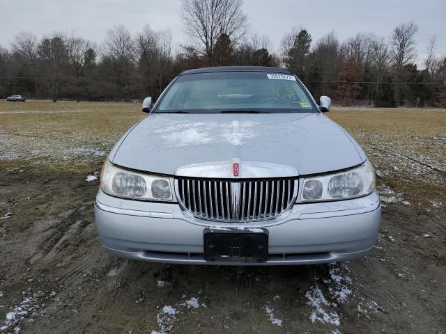 Zdjęcie 5 z aukcji – 2000 LINCOLN TOWN CAR E z VIN 1LNHM81W7YY903280