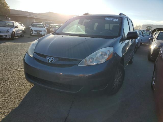 Photo 1 from auction – 2010 TOYOTA SIENNA CE with VIN 5TDKK4CC3AS338183