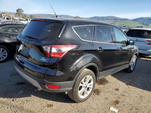 Photo 3 from auction – 2017 FORD ESCAPE SE with VIN 1FMCU0GD1HUD42678