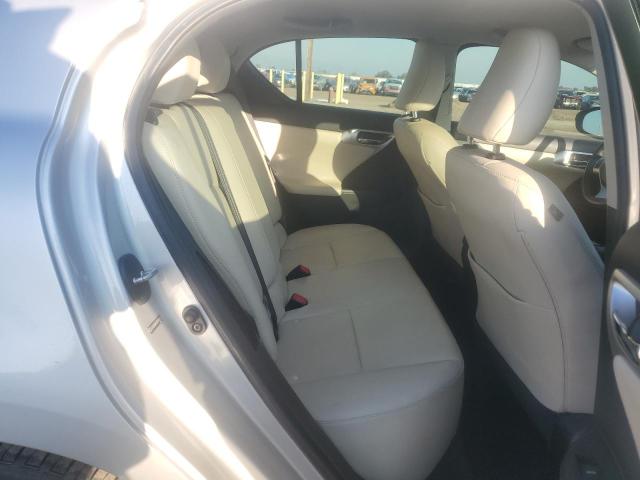 Photo 10 from auction – 2012 LEXUS CT 200 with VIN JTHKD5BH5C2093666