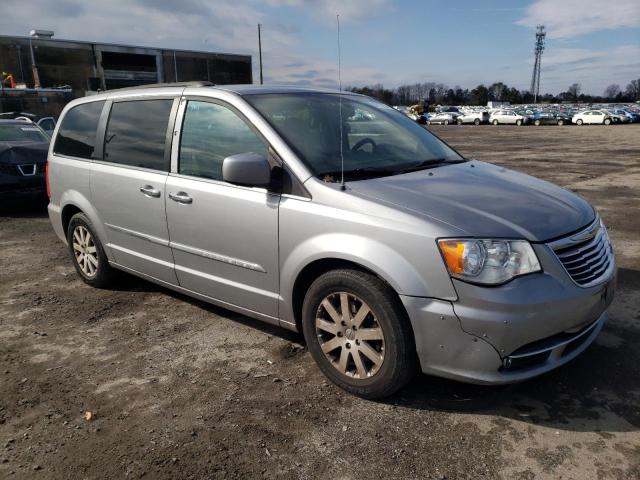 Photo 4 from auction – 2015 CHRYSLER TOWN & COU with VIN 2C4RC1BG6FR583140