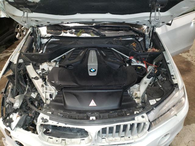 Photo 12 from auction – 2015 BMW X5 XDRIVE5 with VIN 5UXKR6C52F0J76337