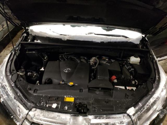 Photo 12 from auction – 2017 TOYOTA HIGHLANDER with VIN 5TDDZRFH5HS452706