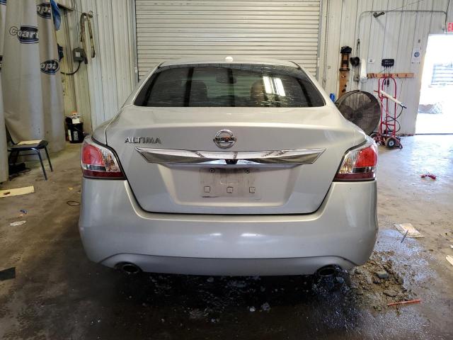 Photo 6 from auction – 2015 NISSAN ALTIMA 2.5 with VIN 1N4AL3AP1FN883987