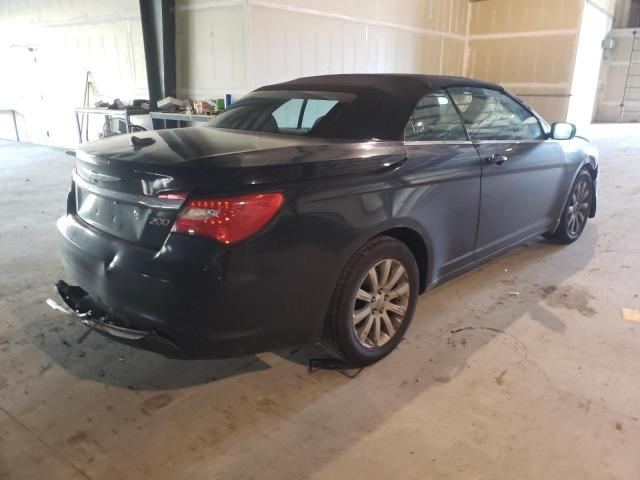 Photo 3 from auction – 2013 CHRYSLER 200 TOURIN with VIN 1C3BCBEBXDN526719