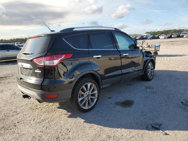 Photo 3 from auction – 2016 FORD ESCAPE SE with VIN 1FMCU0G97GUC86109