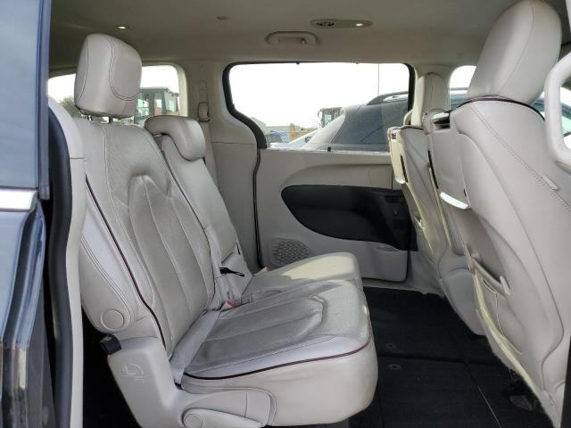Photo 11 from auction – 2017 CHRYSLER PACIFICA L with VIN 2C4RC1GGXHR851103