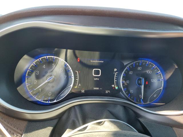 Photo 9 from auction – 2017 CHRYSLER PACIFICA L with VIN 2C4RC1GG4HR850965