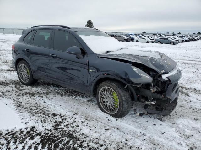 Photo 4 from auction – 2016 PORSCHE CAYENNE SE with VIN WP1AE2A29GLA64773