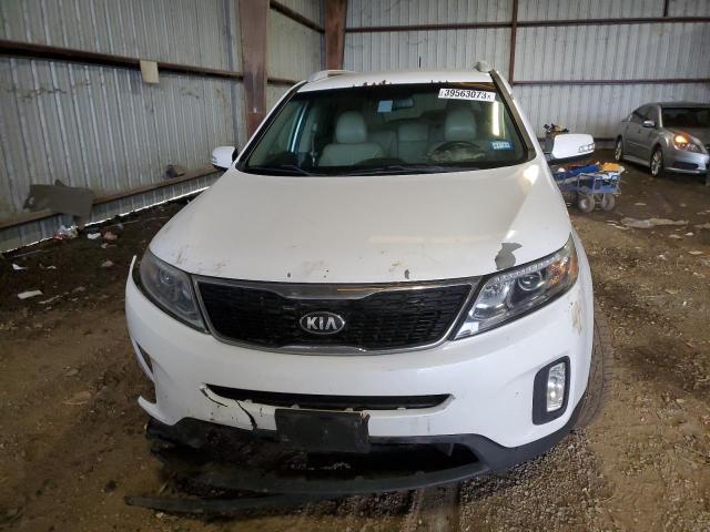 Photo 5 from auction – 2015 KIA SORENTO EX with VIN 5XYKU4A70FG588517