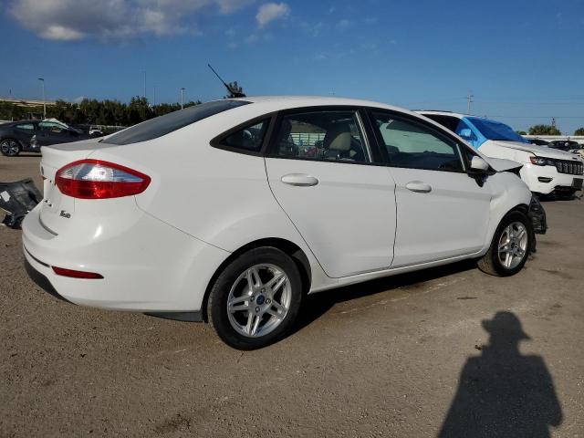 Photo 3 from auction – 2017 FORD FIESTA SE with VIN 3FADP4BJ1HM118860