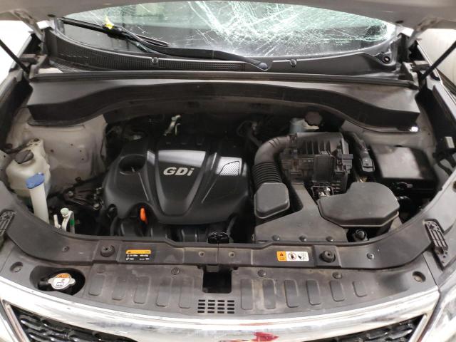Photo 11 from auction – 2014 KIA SORENTO LX with VIN 5XYKTCA61EG438337