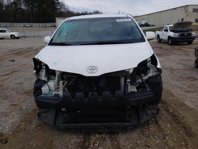 Photo 5 from auction – 2015 TOYOTA SIENNA LE with VIN 5TDKK3DC3FS642422