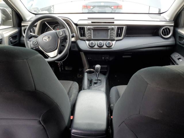 Photo 8 from auction – 2015 TOYOTA RAV4 LE with VIN JTMZFREV2FJ031946