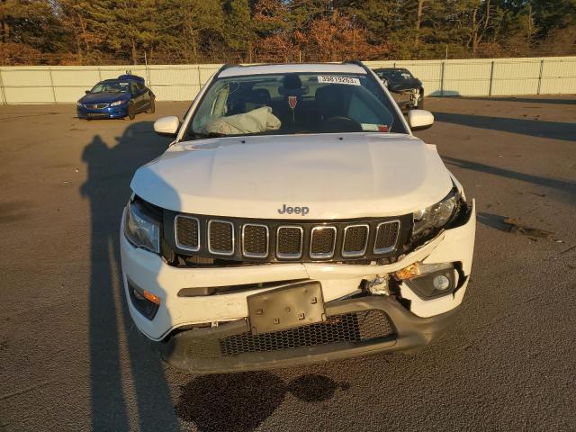 Photo 5 from auction – 2018 JEEP COMPASS LA with VIN 3C4NJDBB6JT114811