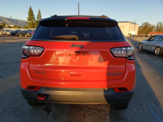 Photo 6 from auction – 2017 JEEP COMPASS TR with VIN 3C4NJDDB6HT632148