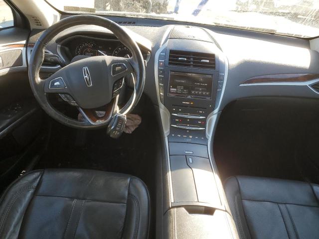 Photo 8 from auction – 2014 LINCOLN MKZ with VIN 3LN6L2J92ER815927