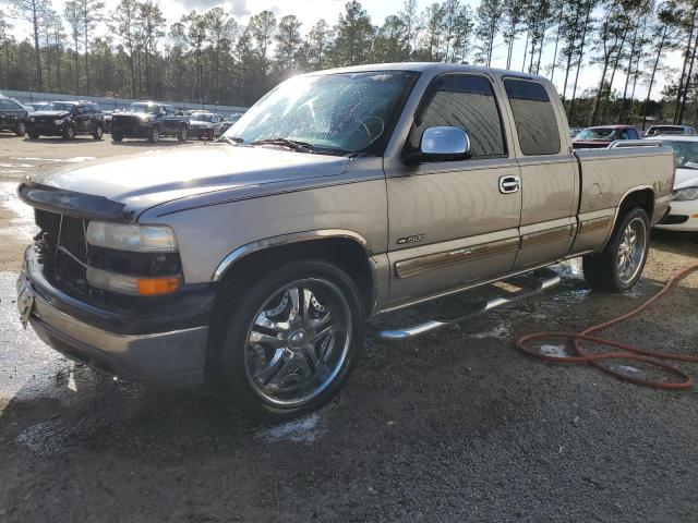 CHEVROLET SILVERADO 2001 with VIN 2GCEC19V711137024 - Photo from auction