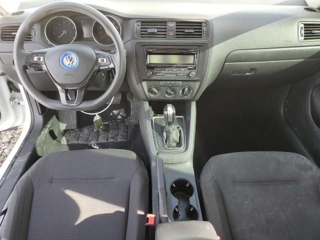 Photo 8 from auction – 2015 VOLKSWAGEN JETTA BASE with VIN 3VW2K7AJ4FM338345