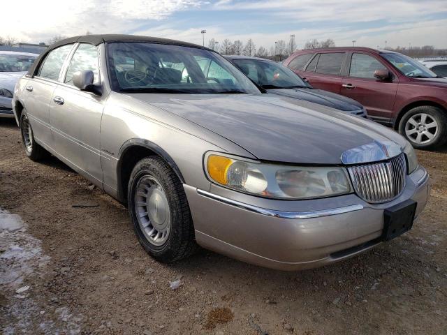 Photo 4 from auction – 2001 LINCOLN TOWN CAR E with VIN 1LNHM81W31Y733473