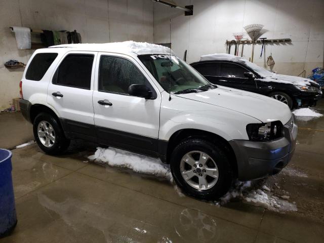 Photo 4 from auction – 2005 FORD ESCAPE XLT with VIN 1FMCU93175KB33971