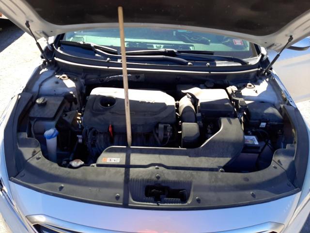 Photo 11 from auction – 2015 HYUNDAI SONATA SE with VIN 5NPE24AF1FH167019