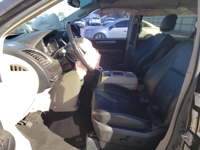 Photo 7 from auction – 2016 CHRYSLER TOWN & COU with VIN 2C4RC1BG7GR292695