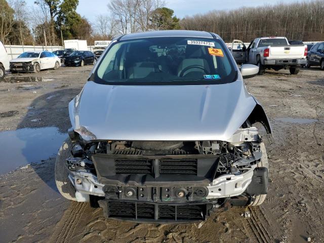 Photo 5 from auction – 2017 FORD ESCAPE SE with VIN 1FMCU9GD2HUE49162