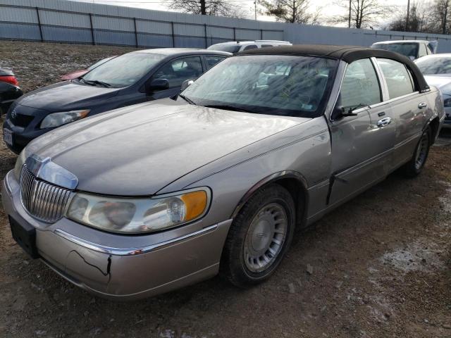 Photo 1 from auction – 2001 LINCOLN TOWN CAR E with VIN 1LNHM81W31Y733473