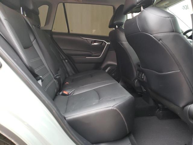 Photo 11 from auction – 2021 TOYOTA RAV4 XLE P with VIN 2T3C1RFVXMW152354