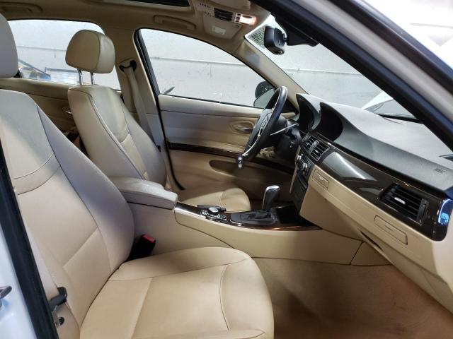 Photo 7 from auction – 2010 BMW 328 XI with VIN WBAPK7C5XAA459652